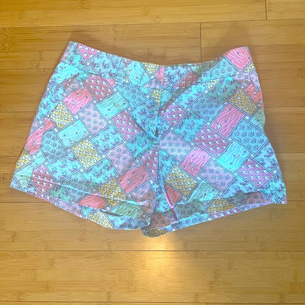 Vineyard Vines Patchwork Shorts Size 8